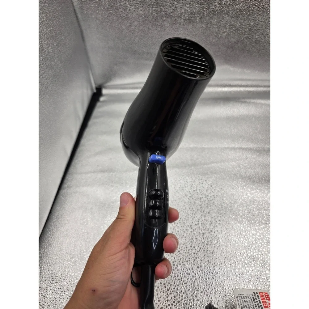 Conair 1875 Watt Hair Dryer Black Handheld Blow Dryer with‎ Cool Shot Button O2